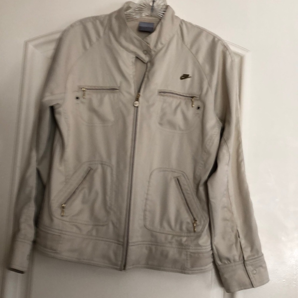 Nike jacket M (8-10)